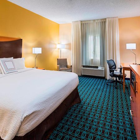 Fairfield Inn And Suites St Petersburg Clearwater Pinellas Park Exterior foto