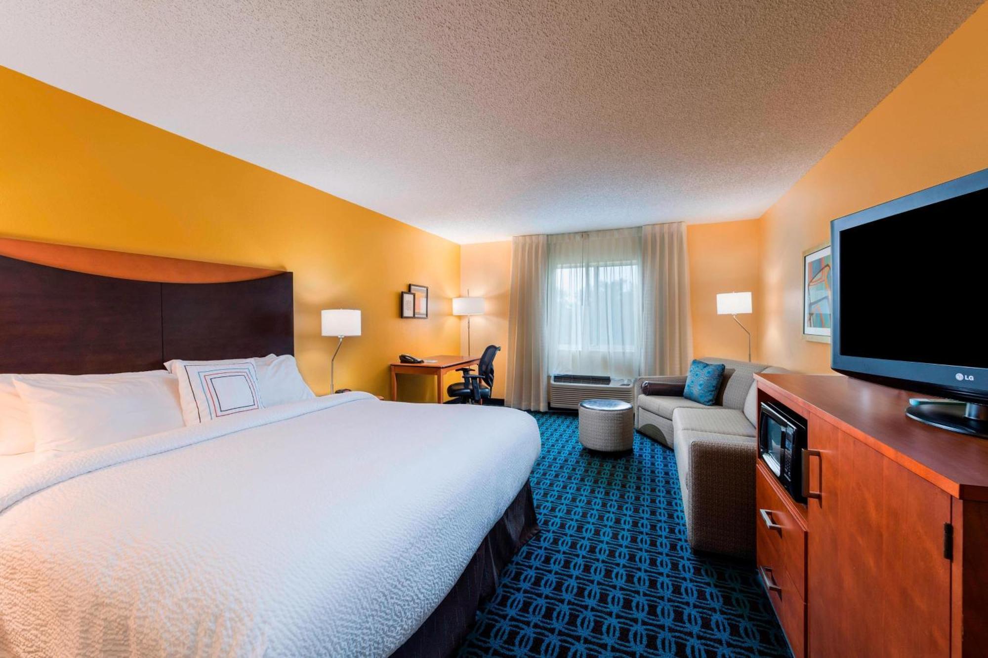 Fairfield Inn And Suites St Petersburg Clearwater Pinellas Park Exterior foto